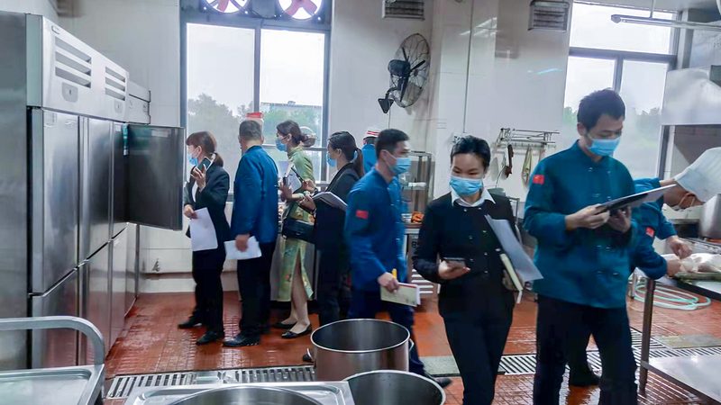 办公室膨化食品与非膨化食品：揭秘两者差异**