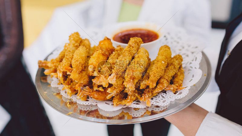 餐饮供应链批发价格探秘：如何精准把握？**
